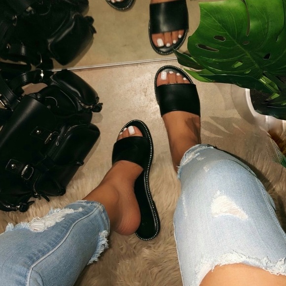 NEW Black Studded Sandal - Picture 5 of 5